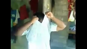 Indienne infidèle baisée par son amant secret